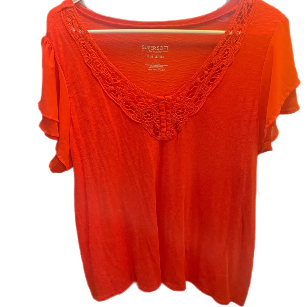 Torrid Super Soft Slub Jersey Top in a bold, vibrant orange/red.
Torrid Size 1 - Picture 4 of 5